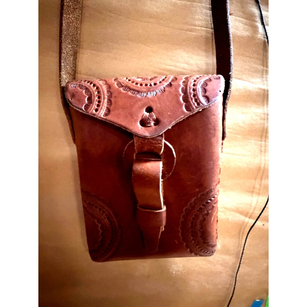 Boho Handmade Brown Leather Shoulder Bag with Closure